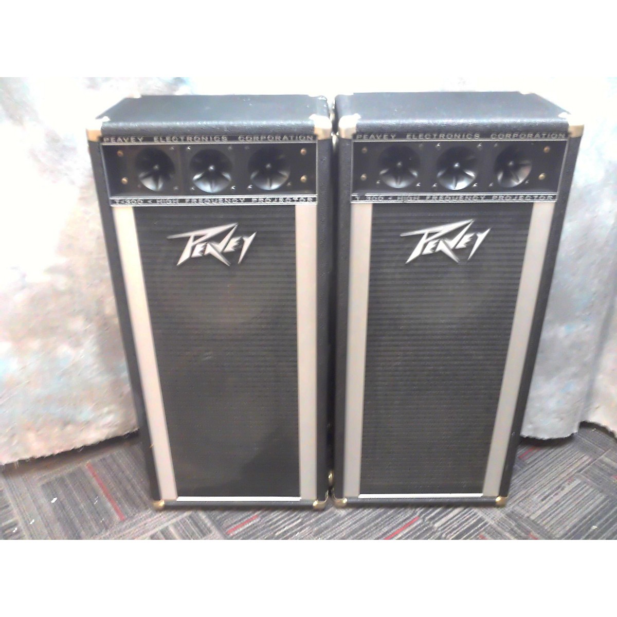 peavey 1210t column speakers