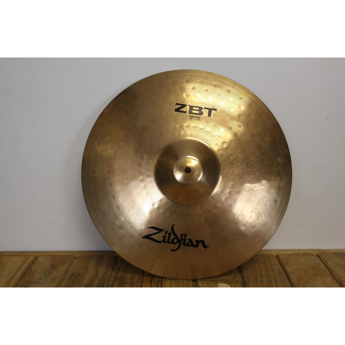 Used Zildjian 18in ZBT Crash Ride Cymbal Guitar Center