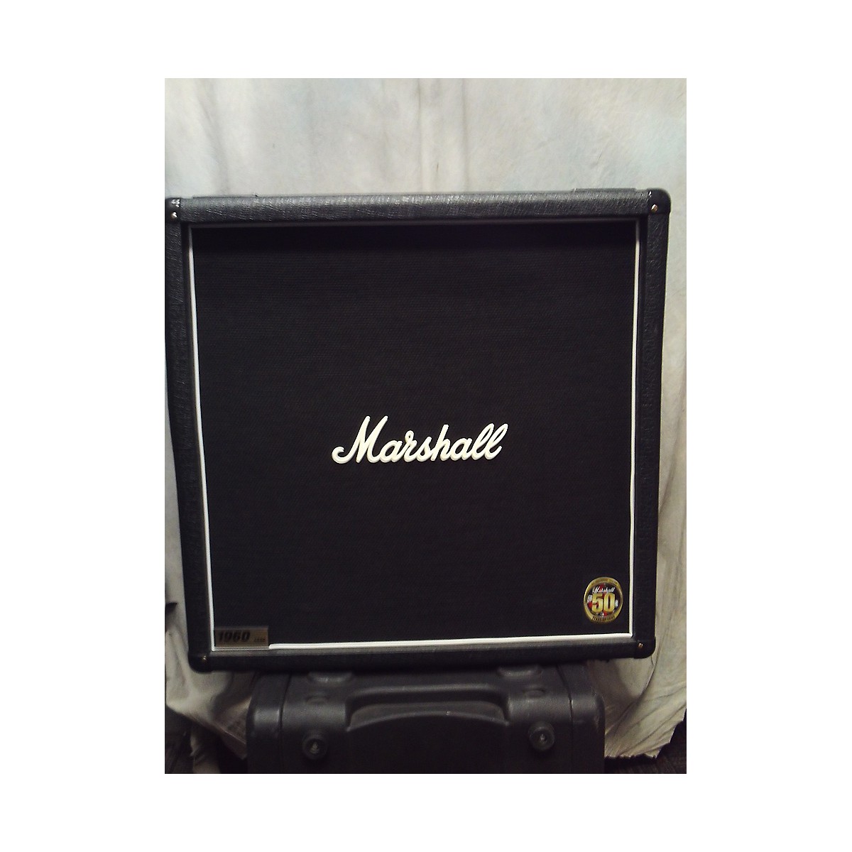 Used Marshall 1960B 4x12 300W Stereo Straight Guitar Cabinet | Guitar ...