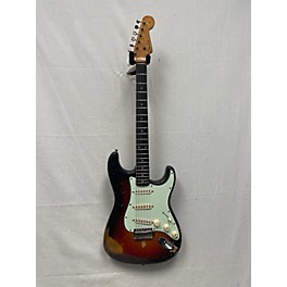 Vintage Fender 1962 1962 Fender Stratocaster Solid Body Electric Guitar