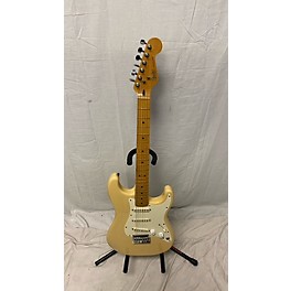 Vintage Fender 1983 2 Knob Stratocaster Solid Body Electric Guitar