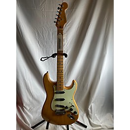Vintage Fender 1997 N7 Stratocaster Solid Body Electric Guitar