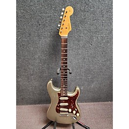 Used Fender 2011 1960S Relic Stratocaster Solid Body Electric Guitar
