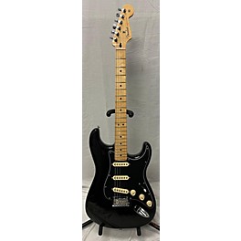 Used Fender 2024 Player Stratocaster Solid Body Electric Guitar