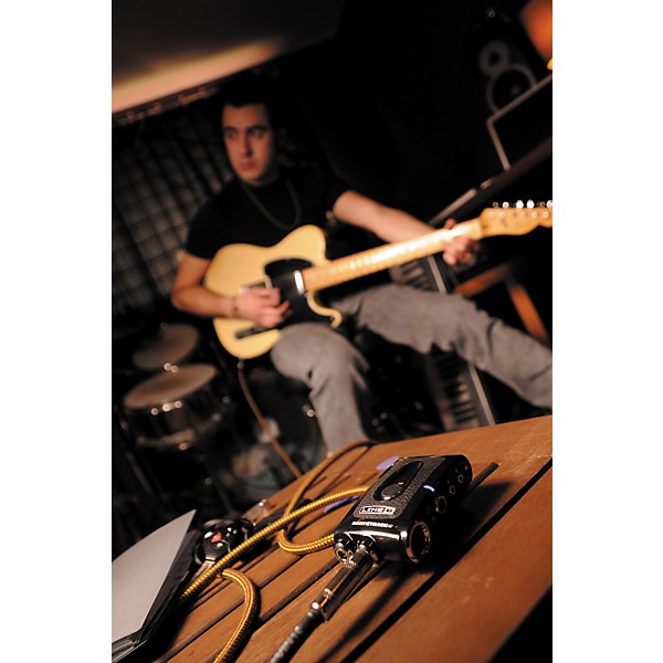 Open Box Line 6 BackTrack Instant Replay Recorder With Microphone Level 1