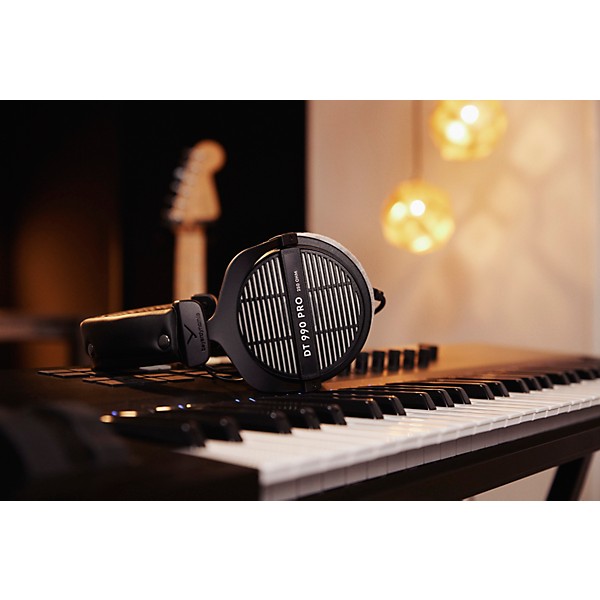 Open Box beyerdynamic DT 990 PRO Open Studio Headphones 250 Ohms Level 2  888365949864