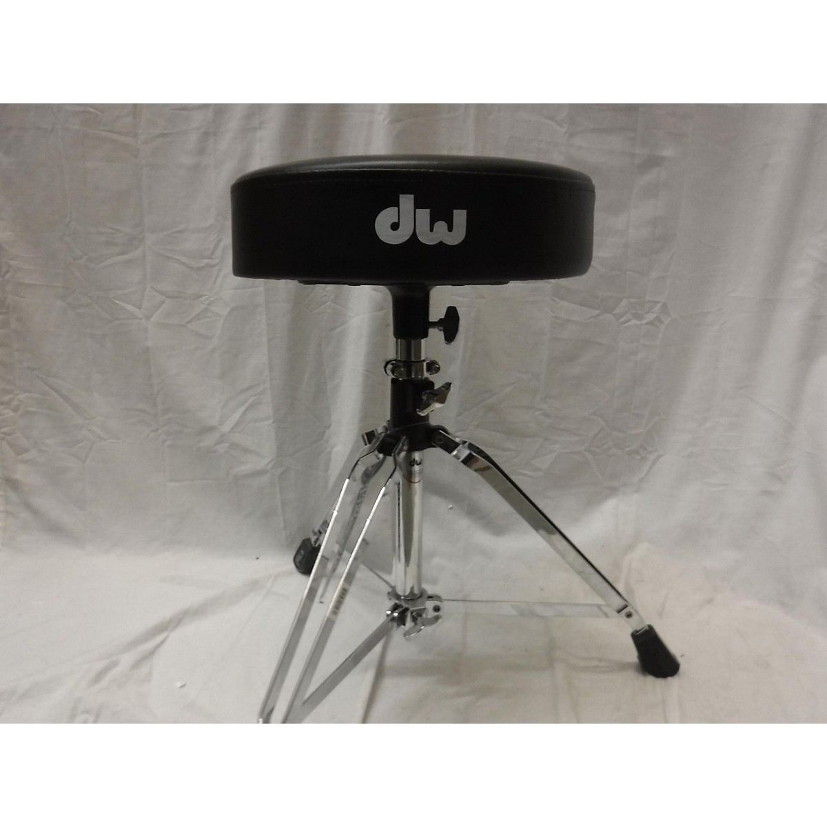 Used DW 3100 THRONE Drum Throne Guitar Center