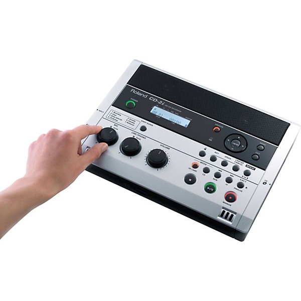 Roland CD-2i CD/SD Battery Powered Recorder | Guitar Center