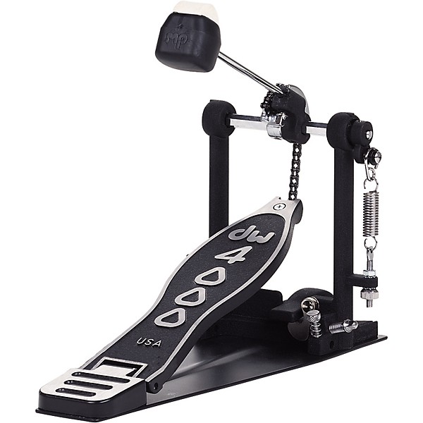 DW 4000 Single Pedal with Free Classic Logo T-Shirt