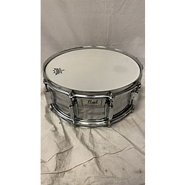 Used Pearl 5.5X14 Steel Shell Snare Drum