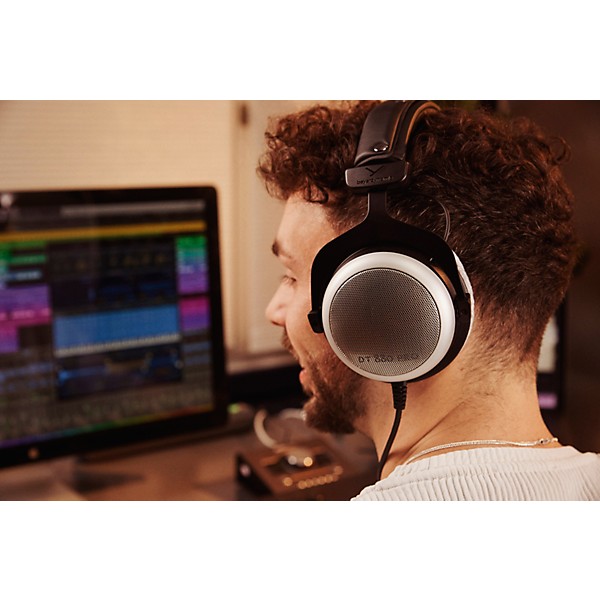 beyerdynamic DT 880 PRO Studio Semi-Open Headphones | Guitar Center
