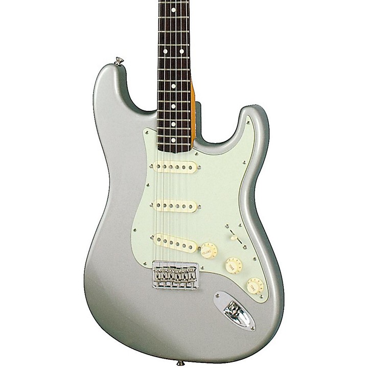 FENDER STRATOCASTER  ROBERT CRAYCont