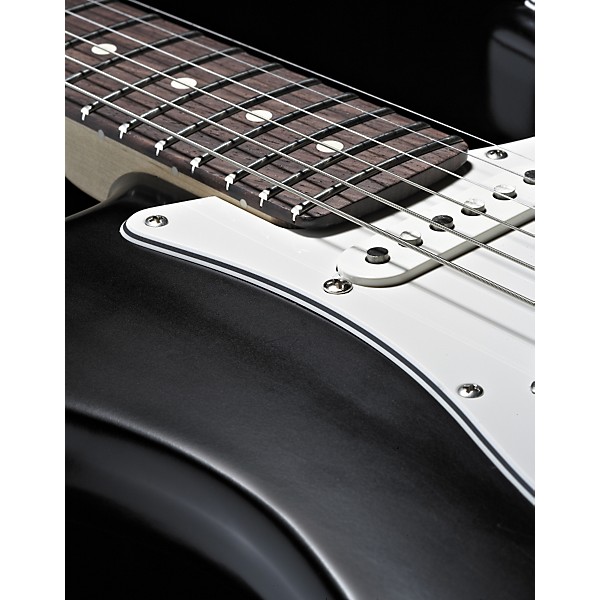 Fender Highway One Stratocaster Electric Guitar 3-Color Sunburst Rosewood Fretboard