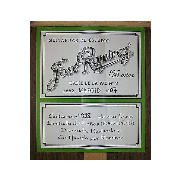 Open Box Jose Ramirez 125 Anos Classical Guitar with Humicase Level 1 Natural