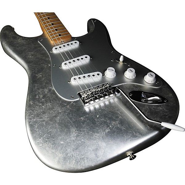 Fender Custom Shop Master Salute Stratocaster LTD Electric Guitar White Gold Leaf