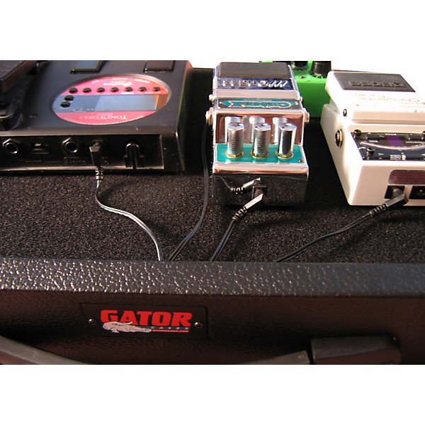 Gator GPT-PWR Powered Pedal Tote Pedalboard With Carry Bag Flame