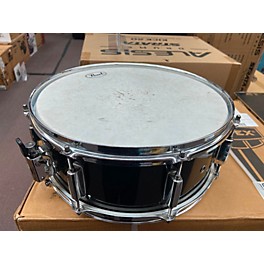 Used Pearl 5X14 Forum Series Snare Drum