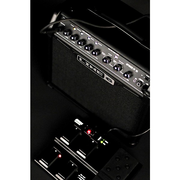 Open Box Line 6 Spider IV 15 15W 1x8 Guitar Combo Amp Black