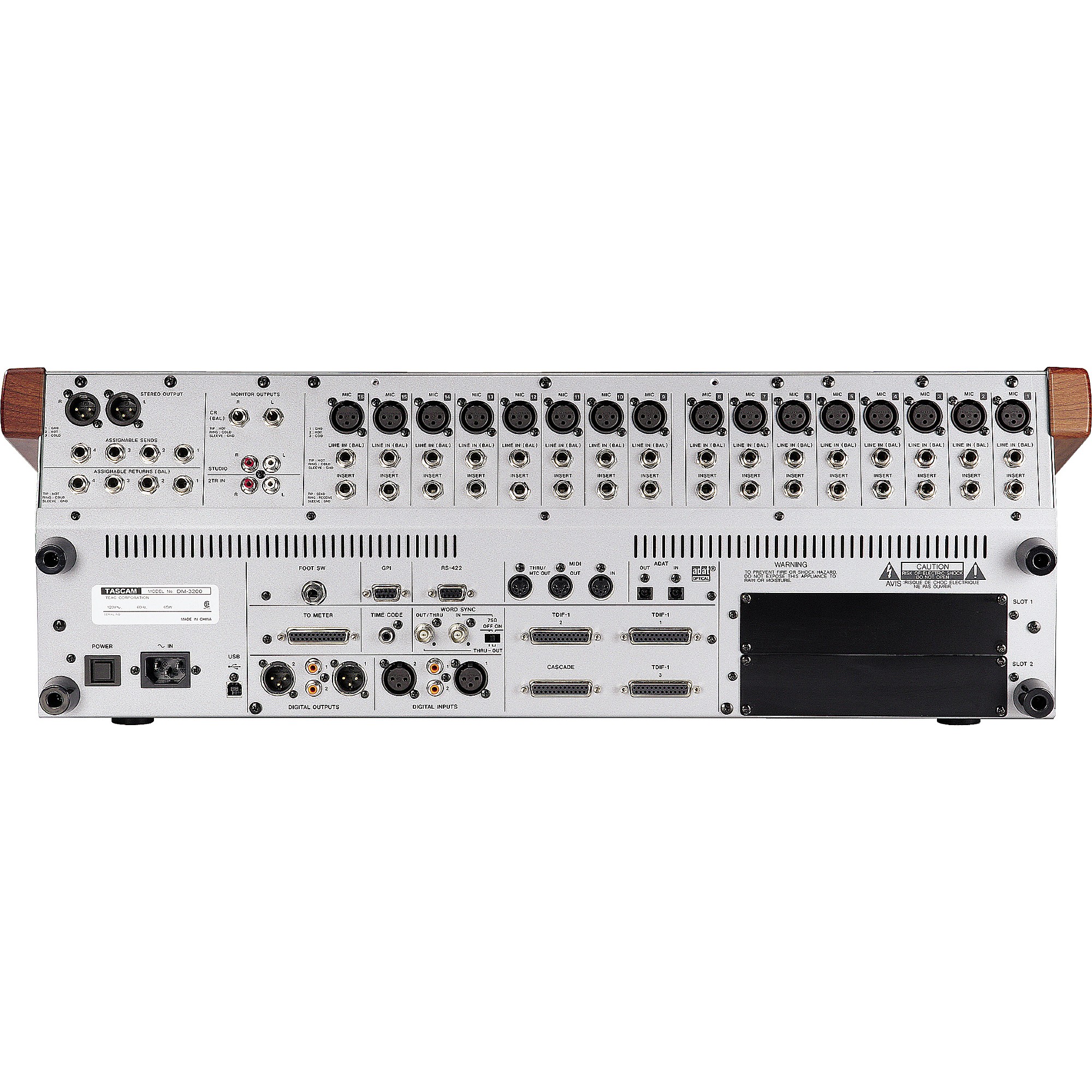 DM-3200 | デジタルミキシングコンソール | TASCAM (日本)