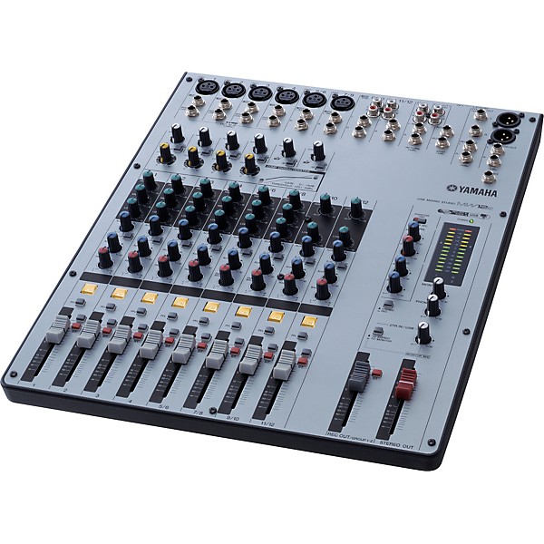 Yamaha MW12C 12-Channel USB Mixer with Compression | Guitar