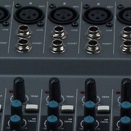 American Audio M1624FX Compact Mixer