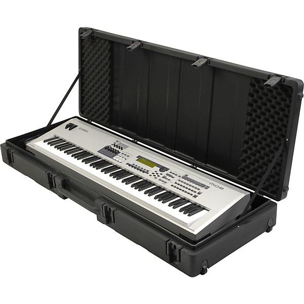 Clearance SKB 1SKB-R6020W Roto Molded 88-Note Keyboard Case Black