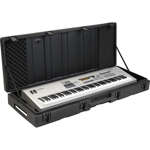 Clearance SKB 1SKB-R6020W Roto Molded 88-Note Keyboard Case Black