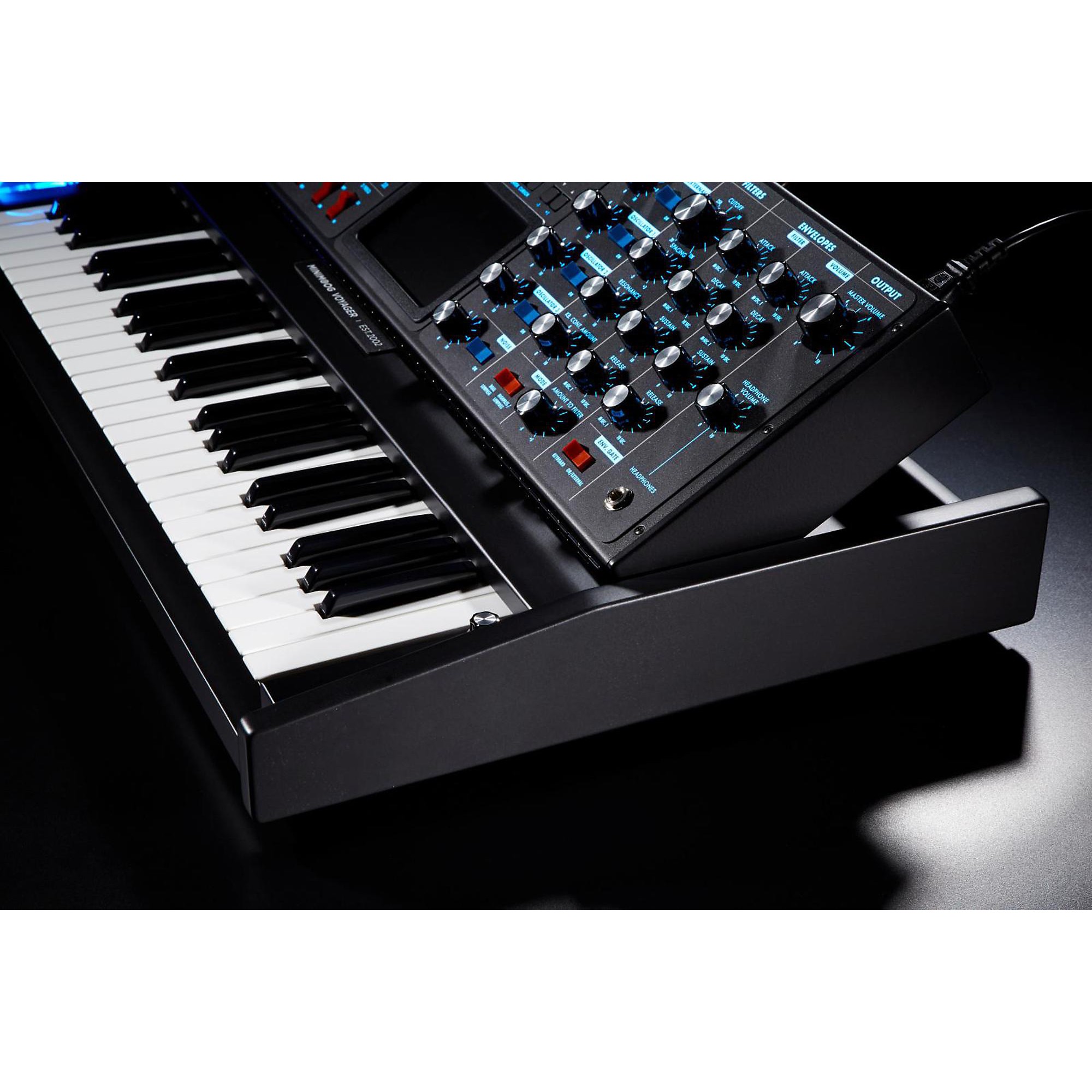 Open Box Moog Minimoog Voyager Electric Blue Analog