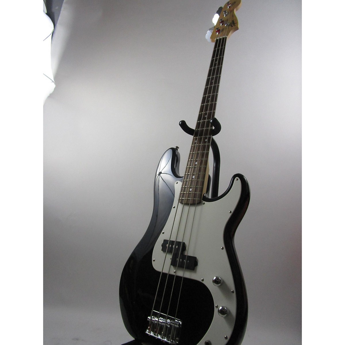 Used Squier Affinity Precision Bass Electric Bass Guitar Guitar Center