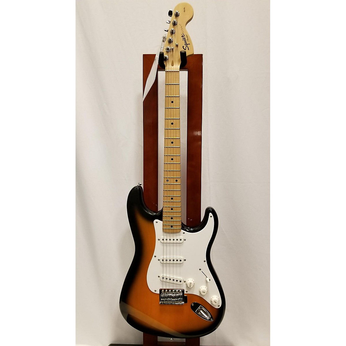 Used Squier Affinity Stratocaster Solid Body Electric Guitar Guitar