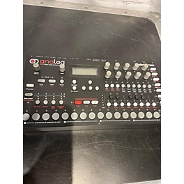 Used Elektron Analog Four Tabletop Synthesizer Synthesizer