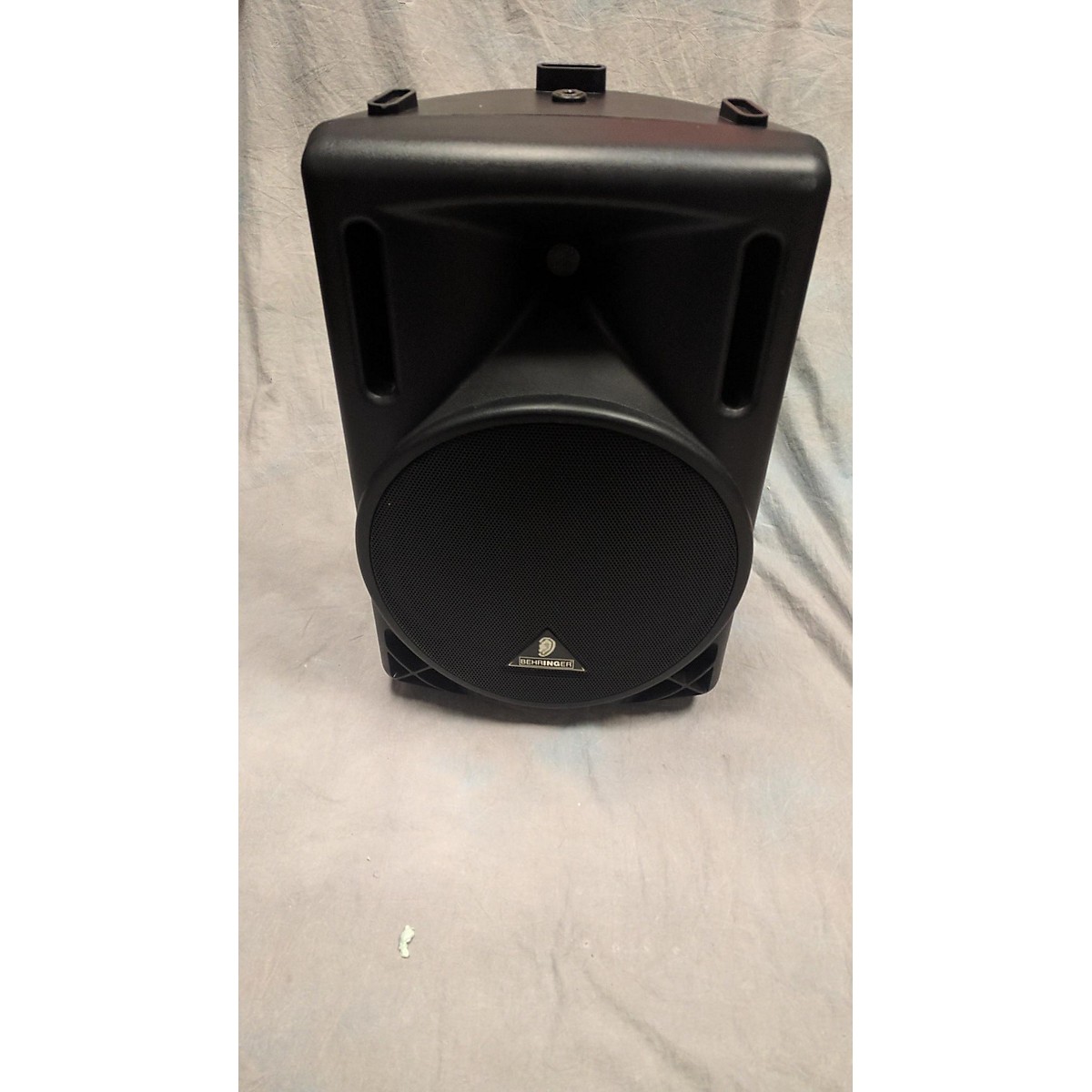 behringer 212a