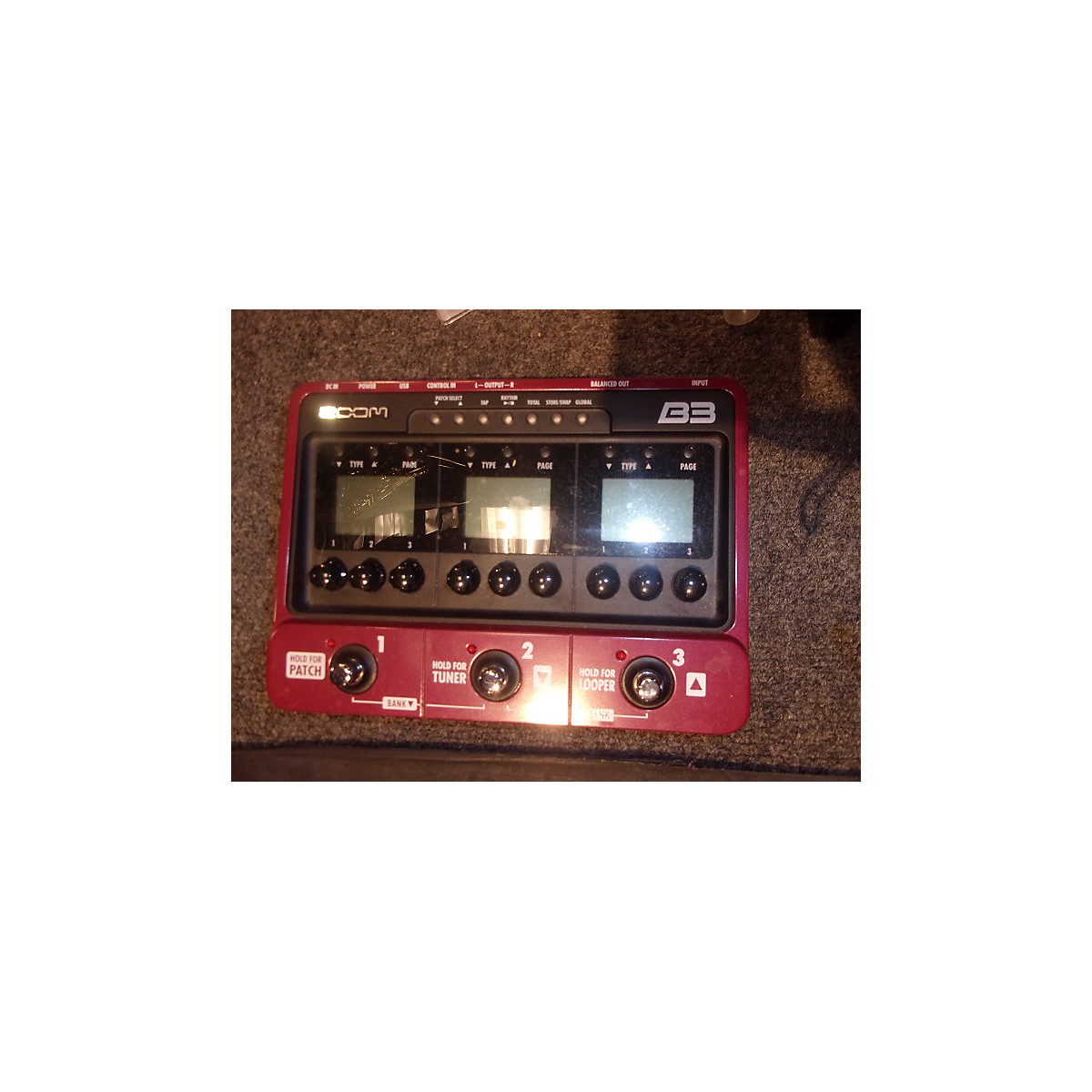 Used Zoom B3 Bass FX And Amp Simulator Bass Effect Pedal ...