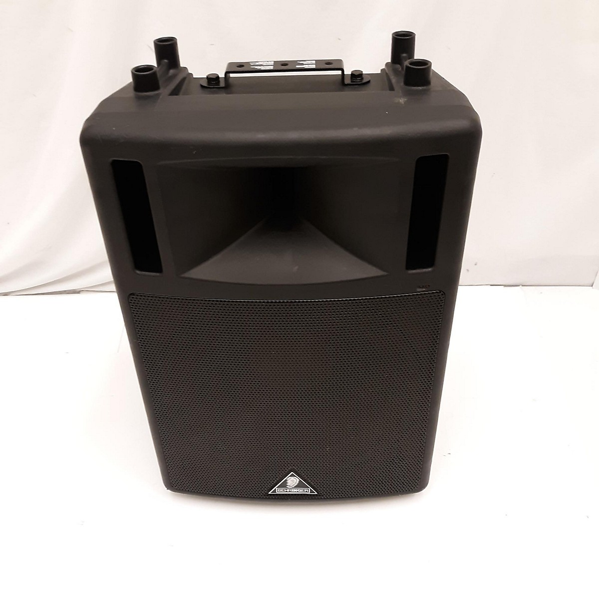 behringer b300 powered speakers