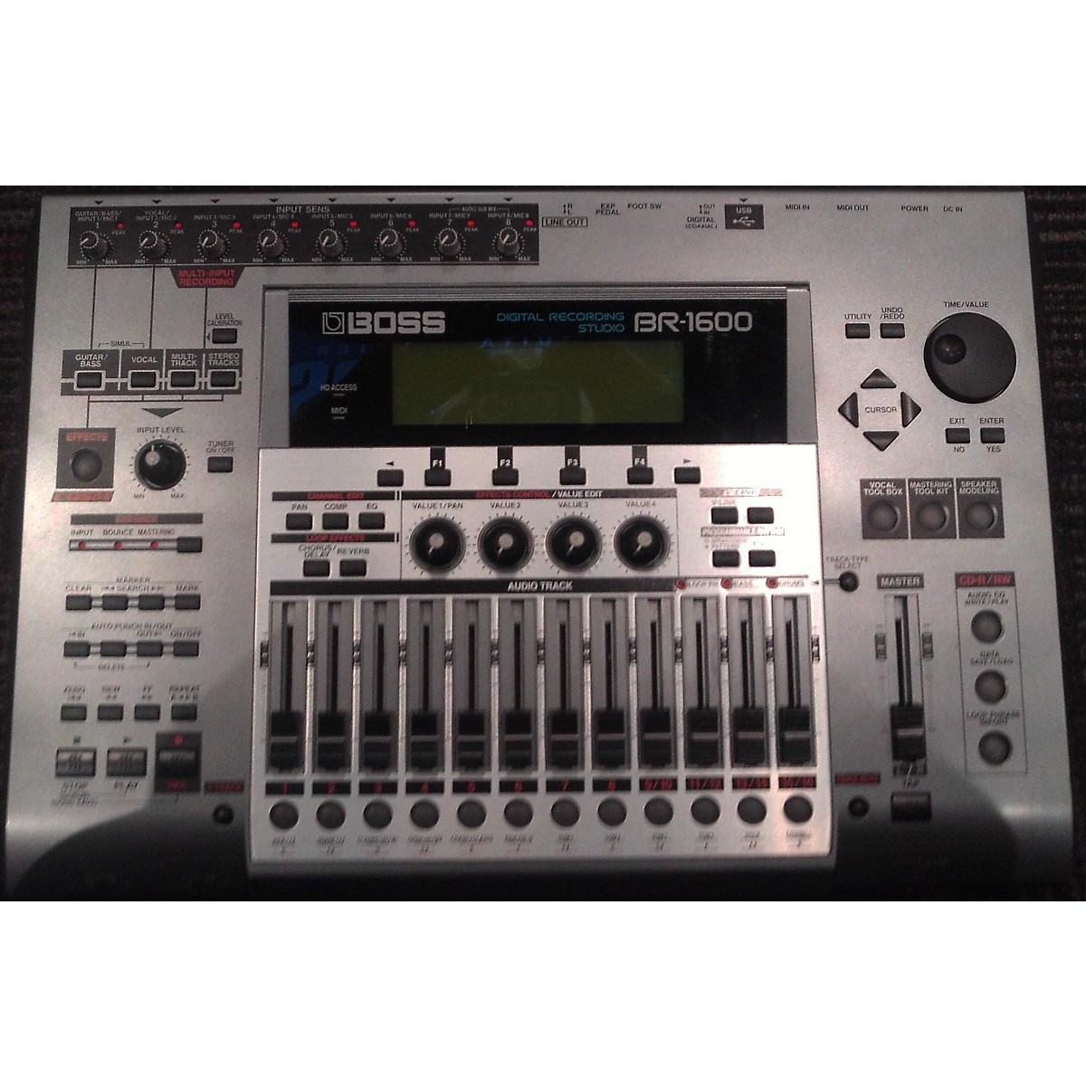 akai professional mpc studio multitrack recorder