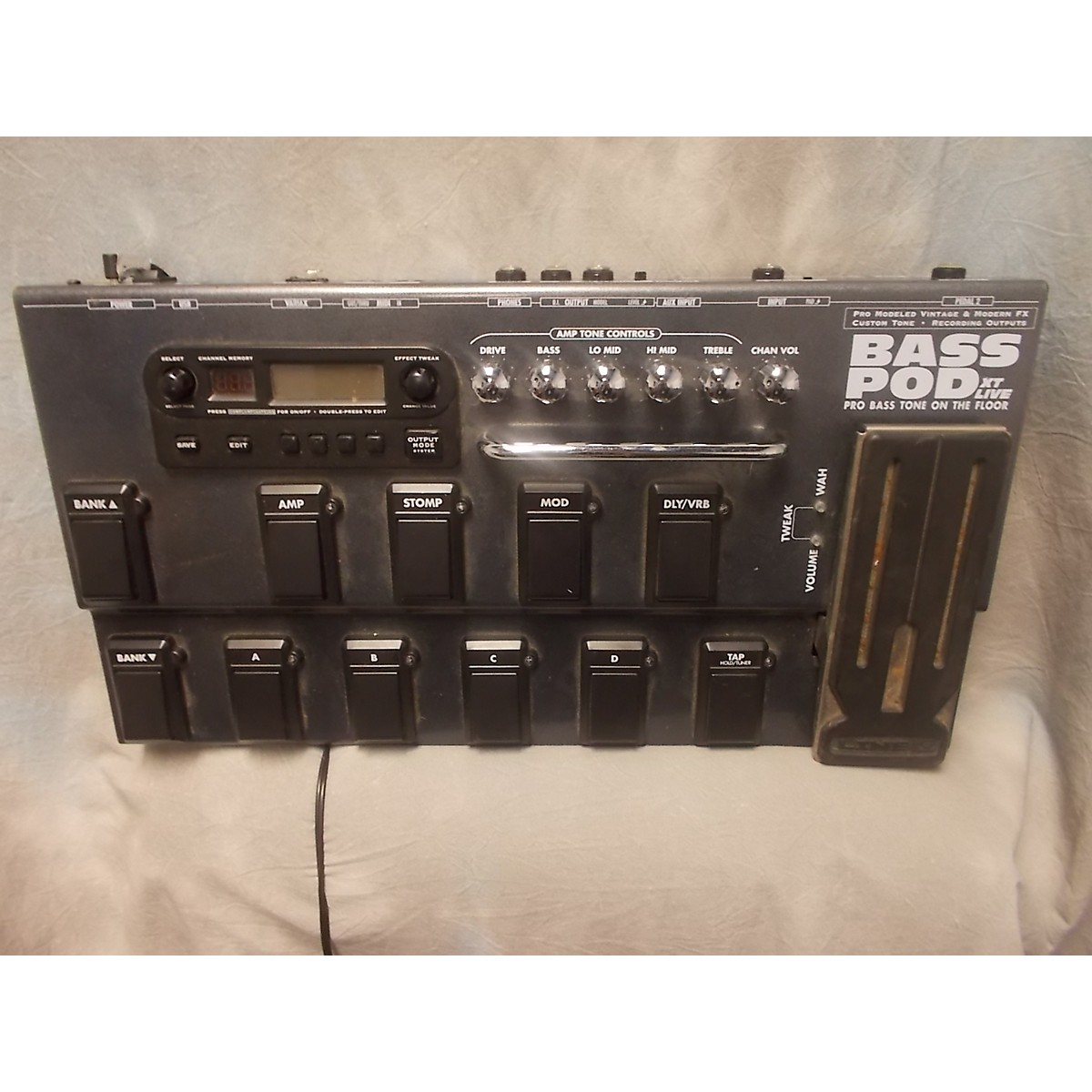 Used Line 6 Bass Pod XT Live Bass Effect Pedal Guitar Center