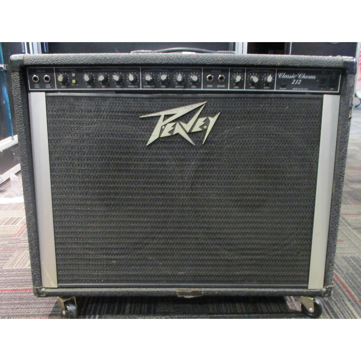 Used Peavey CLASSIC CHORUS Guitar Combo Amp Guitar Center