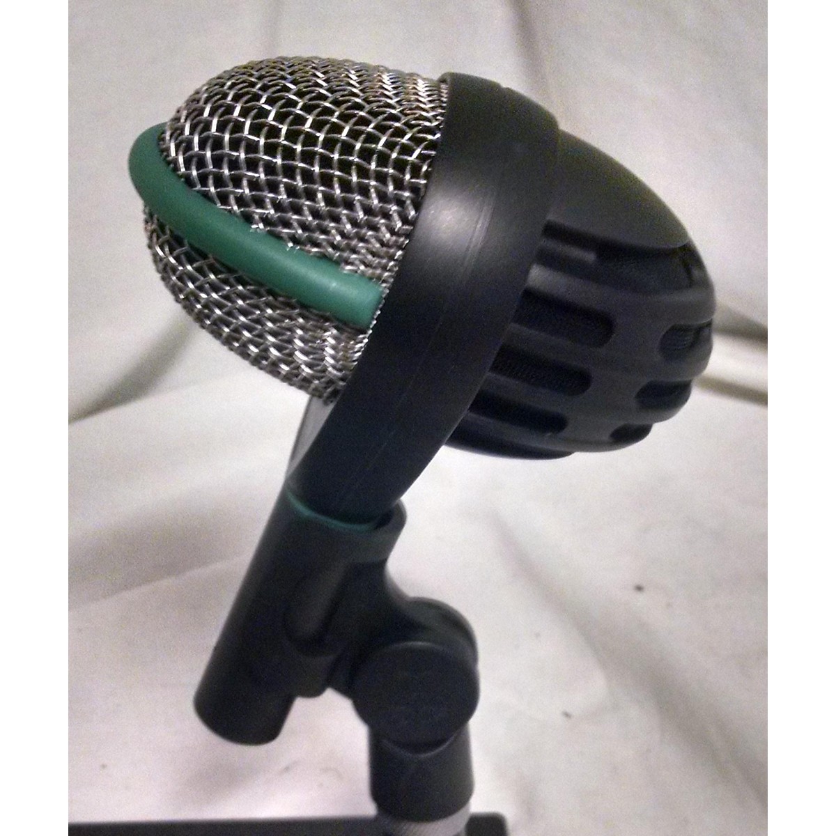 Used AKG D112 Drum Microphone Guitar Center