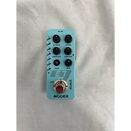 Used Mooer E7 Synthesizer Pedal