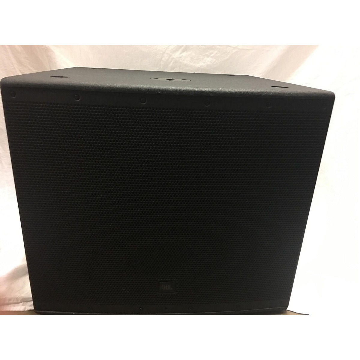 Used JBL EON618S Powered Subwoofer Guitar Center