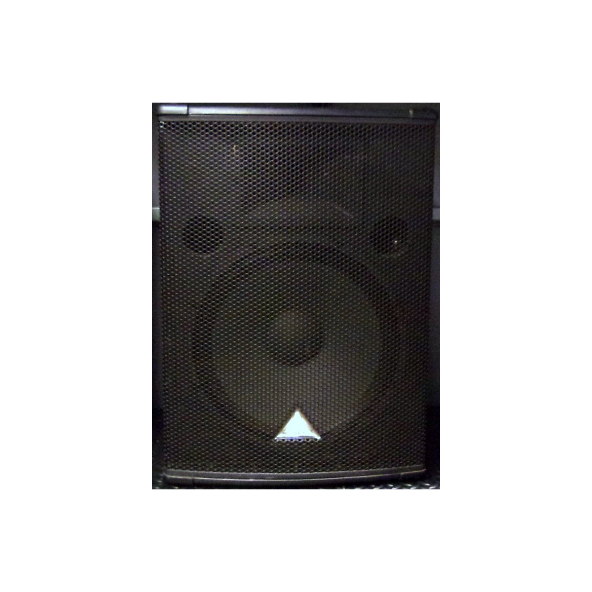 behringer eurolive e1520