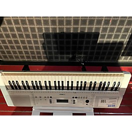 Used Yamaha Ez300 Portable Keyboard