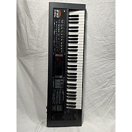 Used Roland GW8 61 Key Keyboard Workstation