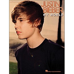 Hal Leonard Justin Bieber - My World PVG Songbook