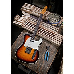 Fender Custom Shop 1961 Relic Telecaster Custom Electric Guitar Faded 3-Color Sunburst Rosewood Fretboard