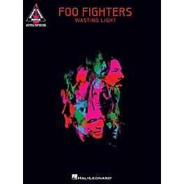 Hal Leonard Foo Fighters Wasting Light Songbook