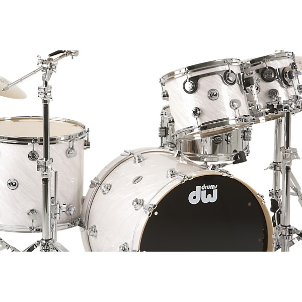 DW SSC Collectors Series 4-Piece Finish Ply Shell Pack With 22" Bass Drum Satin White Twisted Chrome Hardware