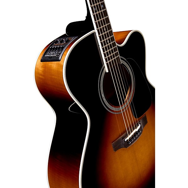 Takamine Pro Series 6 Jumbo Cutaway Acoustic-Electric Guitar Sunburst