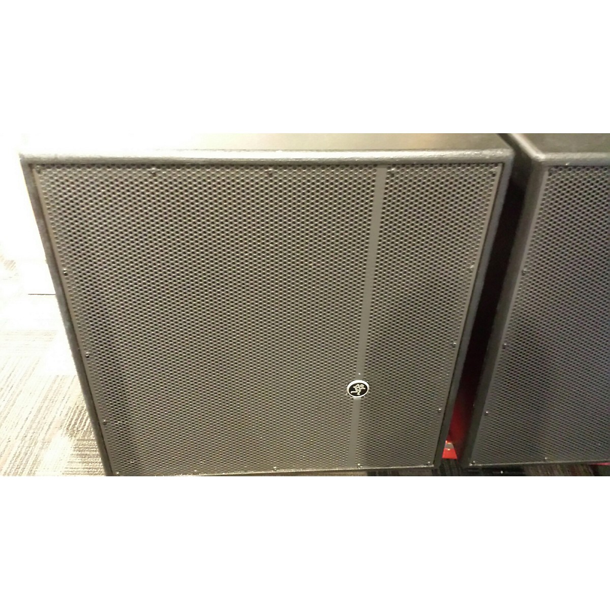 HD1801 - Mackie - Composants Electroniques