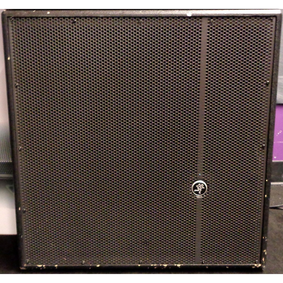 HD1801 - Mackie - Composants Electroniques